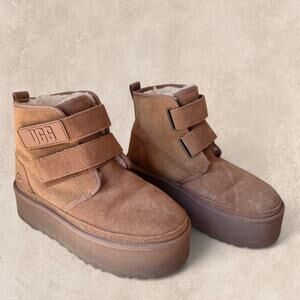 UGG Neumel Platform Boot Size 8 Chestnut Brown